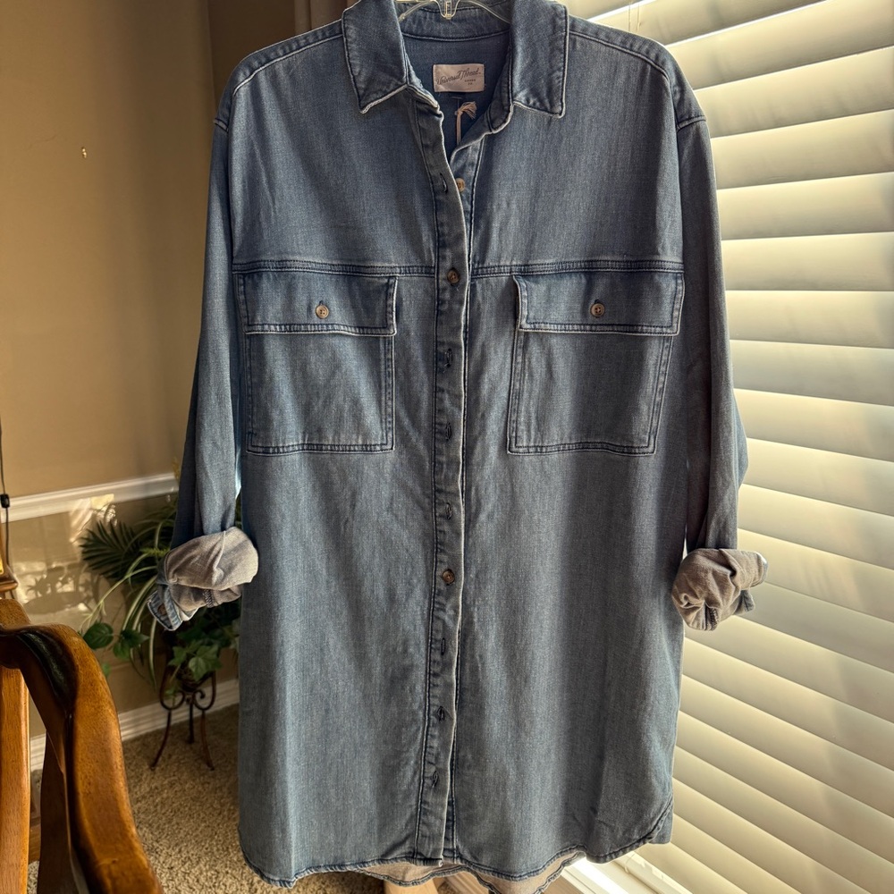 Universal Threads Denim Button Down Dress